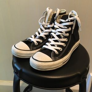 Converse Chuck Taylor high tops